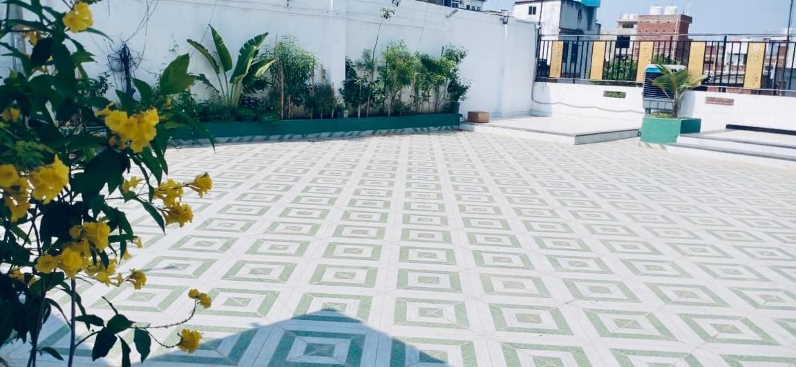 Shree Ram Sia Hotel An Unit Of Shree Ram Sia Trading And Residency Gaya Exterior photo
